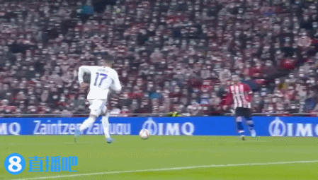 在德甲，没有哪次领先是安全的：比赛日势能两支德甲...（德甲赛场，领先从不保险：比赛日势头主宰胜负）