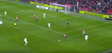 德天空：拜仁将里德视为莱默尔的替补，估价2500-3500万欧（德国天空体育：拜仁将里德定位为莱默尔替补，估值约2500万-3500万欧元）