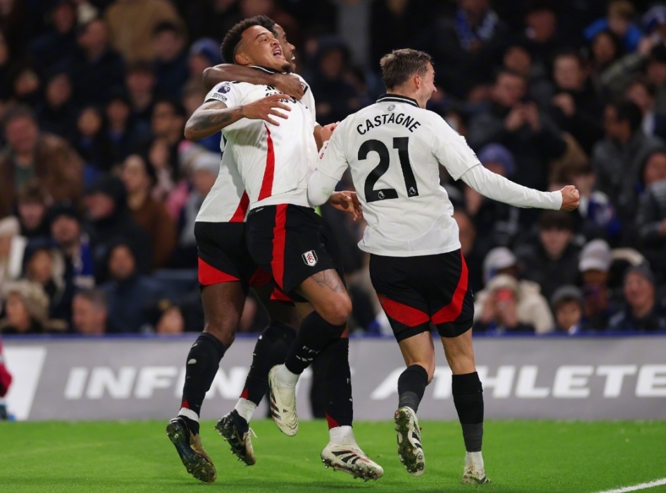 懂球帝12周年120大瞬间决赛：梅西捧大力神杯PK武磊绝平巴萨（懂球帝12周年120大瞬间总决赛：梅西捧大力神杯对决武磊读秒绝平巴萨）