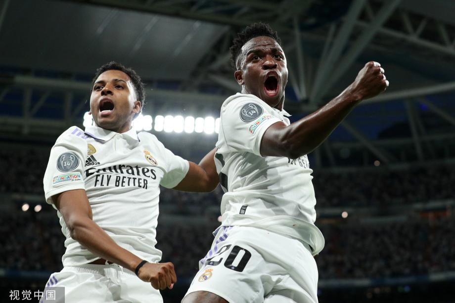 穆帅：我和孔蒂不是朋友，他是顶级教练但我不清楚他的为人（穆帅：与孔蒂算不上朋友，他是顶级主帅，但其为人我不甚了解）